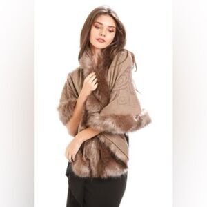 Passages Brown Fur-Trimmed Shawl